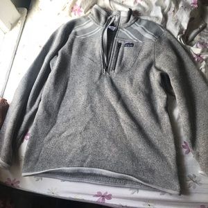 Patagonia pull over sweater